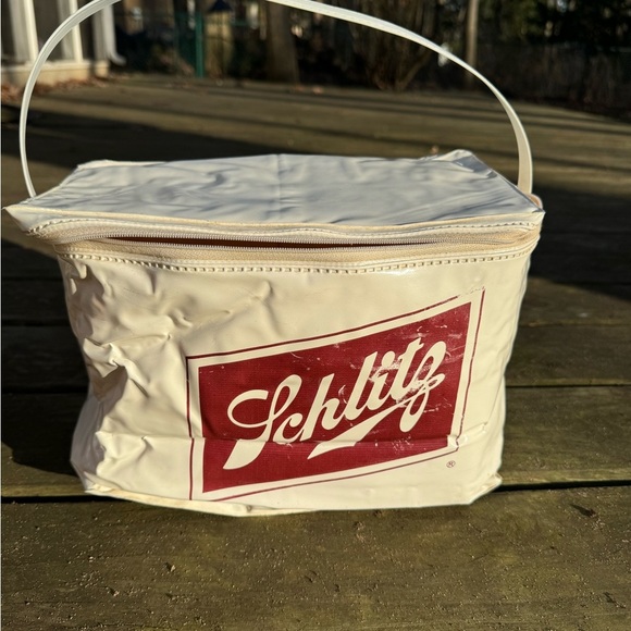 Schlitz White and Red Cooler Bag - Picture 1 of 2